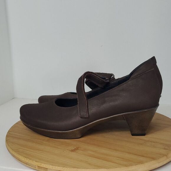 Naot Muse Mary Jane Heels Dark Brown Leather Women's Size 9 EU 40 - Picture 4 of 9